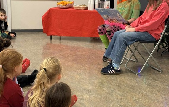 Jólastund á leikskólanum Velli