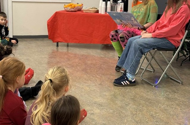 Jólastund á leikskólanum Velli